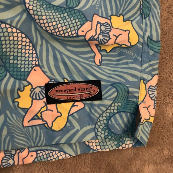 Vineyard Vines Swim Trunks - Picture 5 of 7